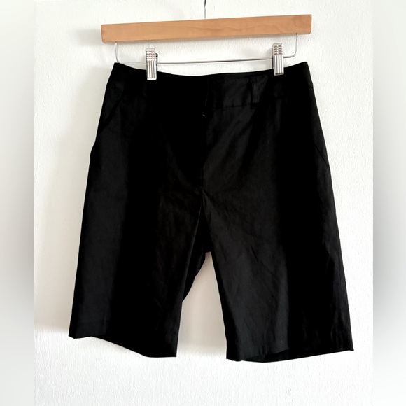 JMclauglin Sz, 0 100% linen Bermuda shorts - Picture 1 of 3